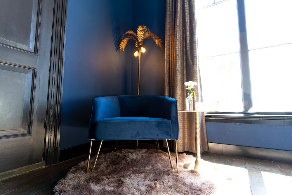 boutique hotel lytel blue