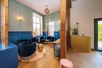 boutique hotel lytel blue