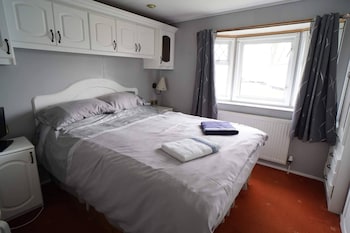 2 bedroom two bathroom sunset lodge heachambeach