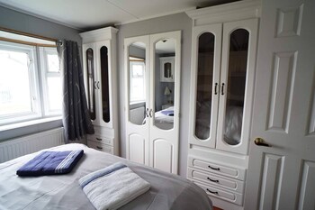 2 bedroom two bathroom sunset lodge heachambeach