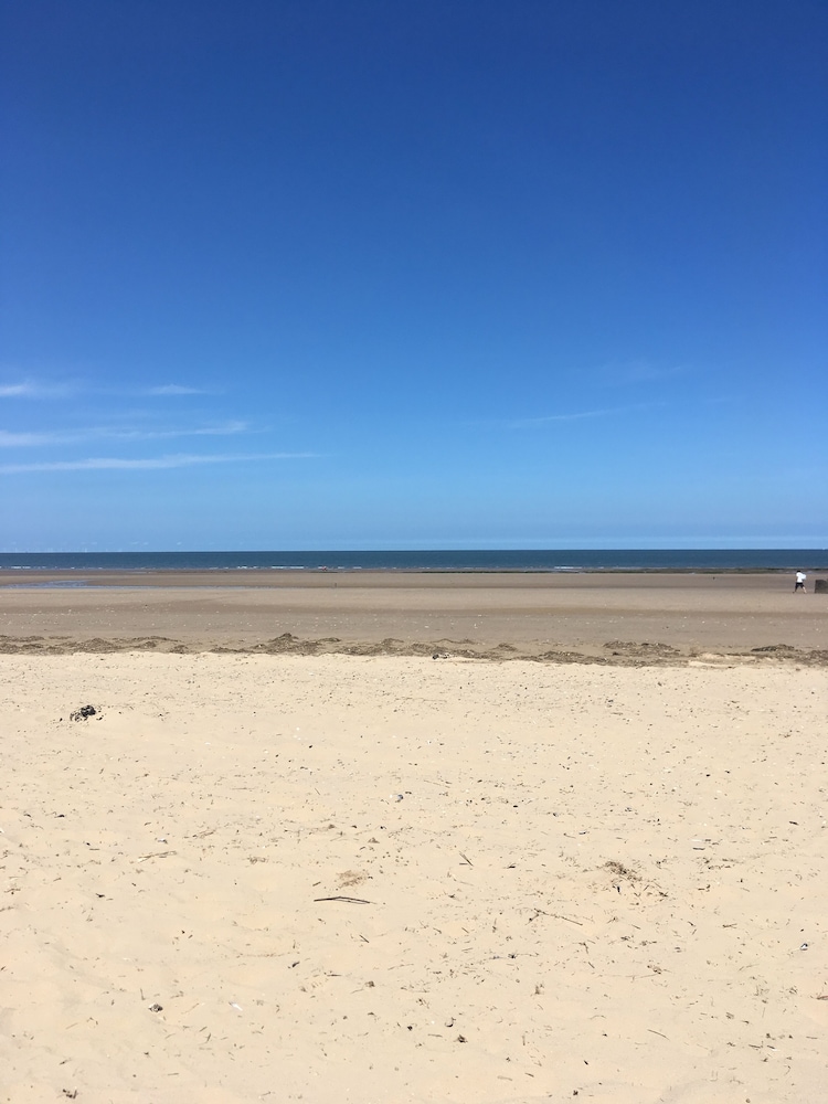 2 bedroom two bathroom sunset lodge heachambeach
