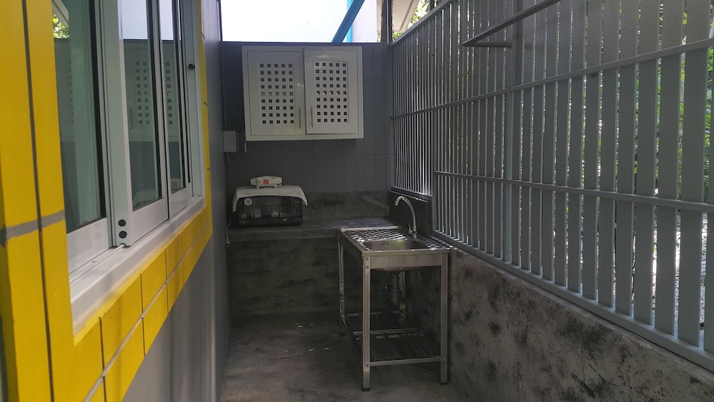 greenery resort koh tao