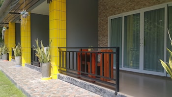 greenery resort koh tao