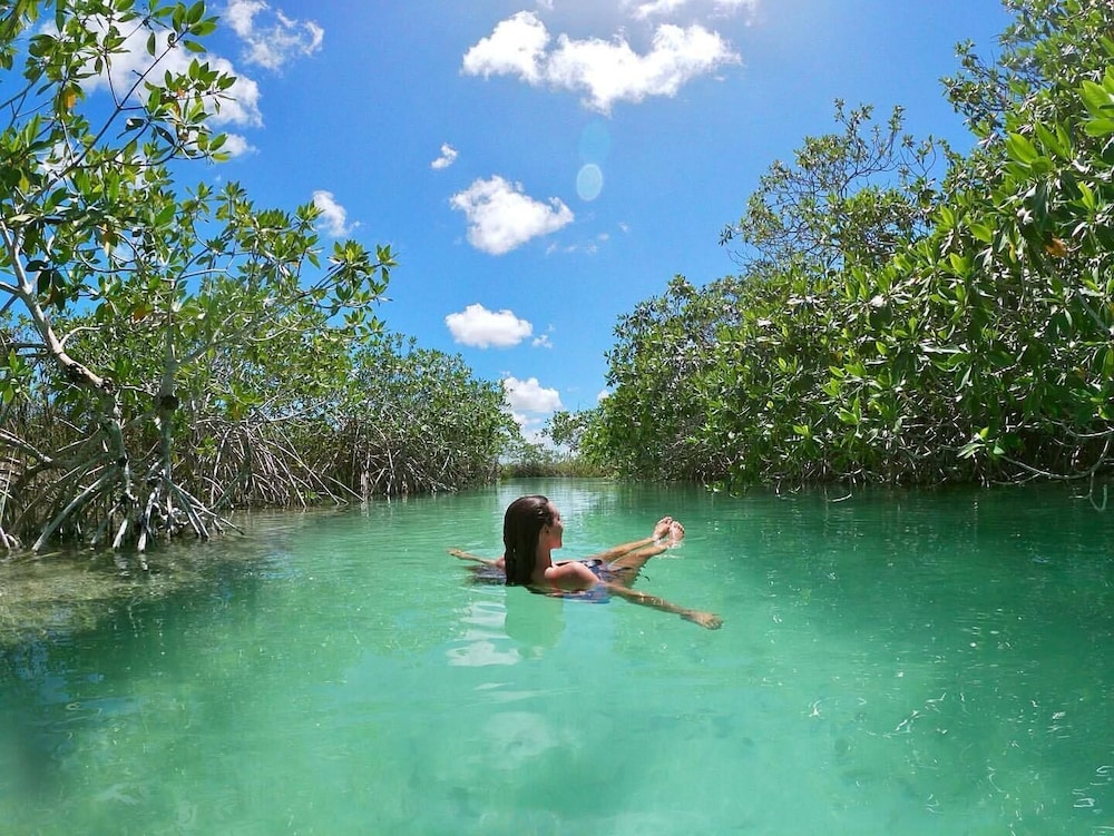 kiki tulum