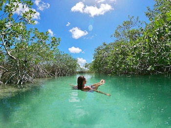 kiki tulum