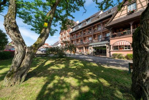 Hotel Munsch,16 Route Du Vin,3 star