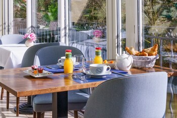 the originals boutique hotel george sand loches inter hotel