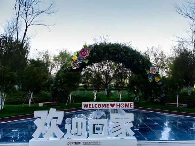 echarm hotel kunming colorful yunnan chunrong street metro station