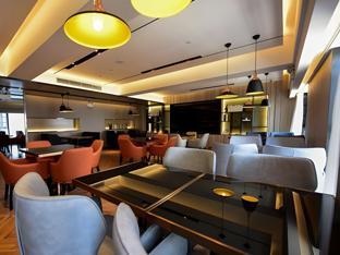 echarm hotel kunming colorful yunnan chunrong street metro station
