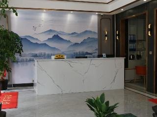 shell hubei xianning tongshan bus station hotel