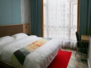 shell hubei xianning tongshan bus station hotel