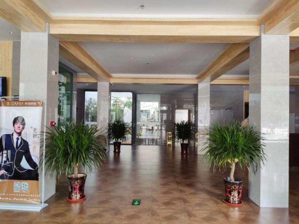 greentree inn express linqu county pianyi road jiufulai