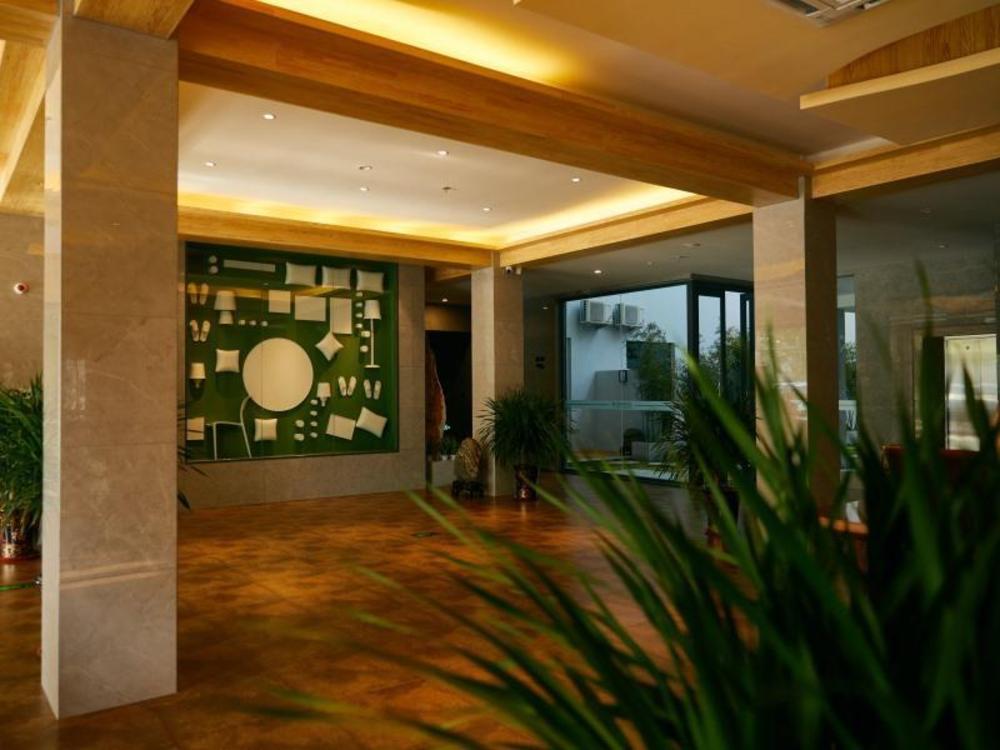 greentree inn express linqu county pianyi road jiufulai
