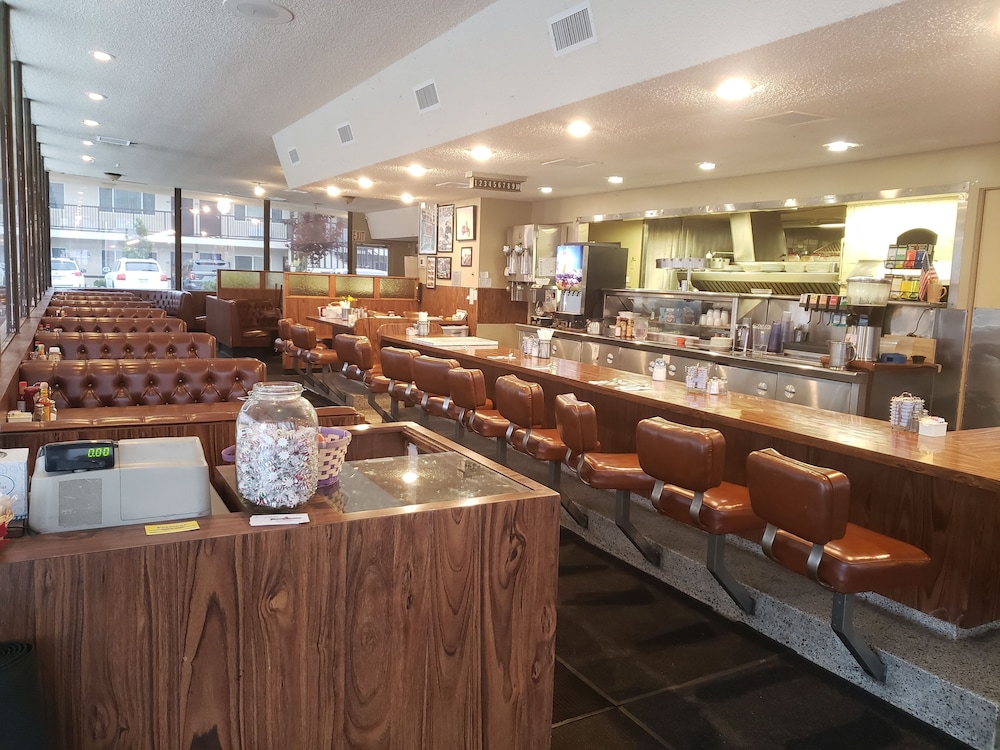 portofino inn burbank