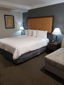 portofino inn burbank