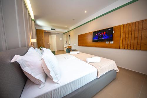 hotel olive ksamil