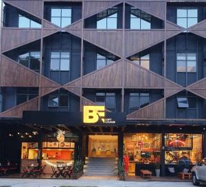 hotel be loft lounge