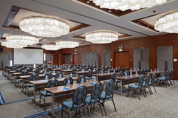 hilton bursa convention center and spa