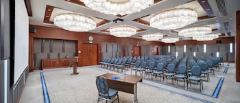 hilton bursa convention center and spa