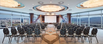 hilton bursa convention center and spa