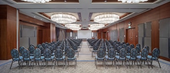 hilton bursa convention center and spa