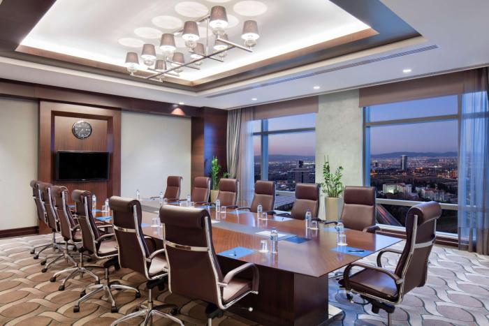 hilton bursa convention center and spa
