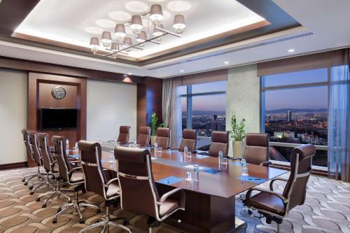 hilton bursa convention center and spa