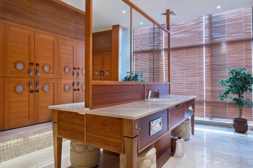 hilton bursa convention center and spa