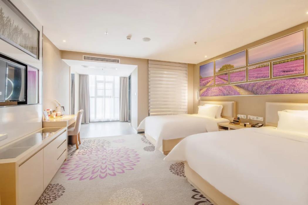 lavande hotel huizhou high speed railway south station wanlian square