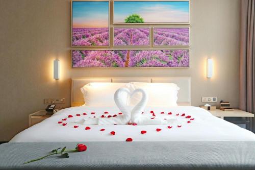 lavande hotel huizhou high speed railway south station wanlian square