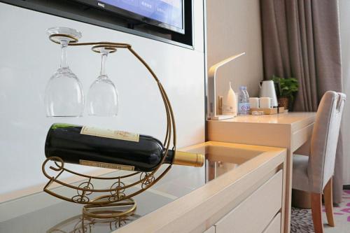 lavande hotel huizhou high speed railway south station wanlian square