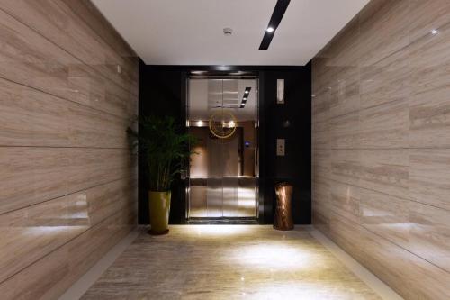 lavande hotel huizhou high speed railway south station wanlian square