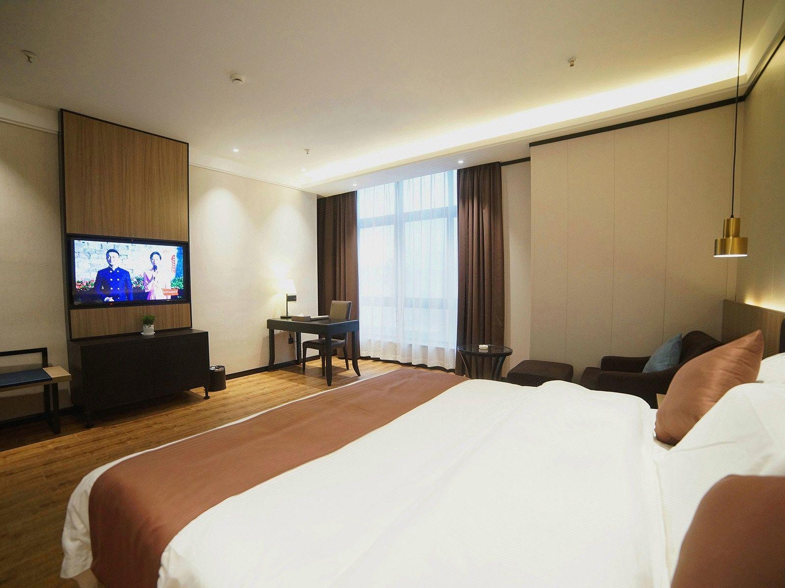 gya city wengang road railway station hotel