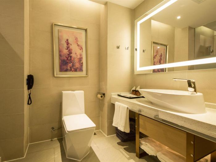 lavande hotel qijiang high speed railway station