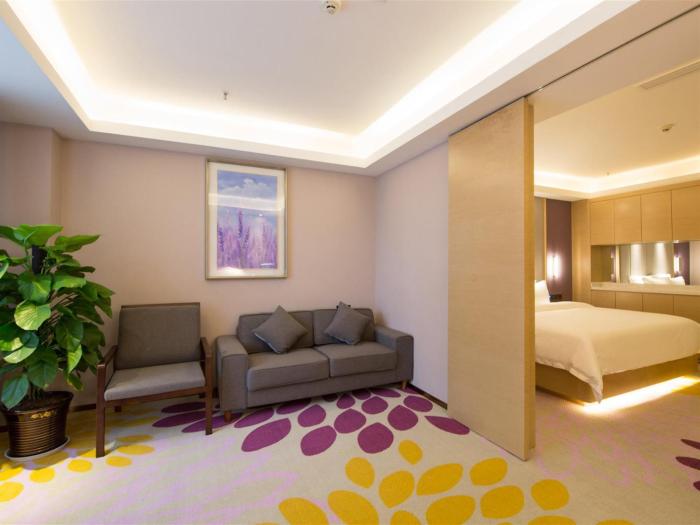 lavande hotel qijiang high speed railway station