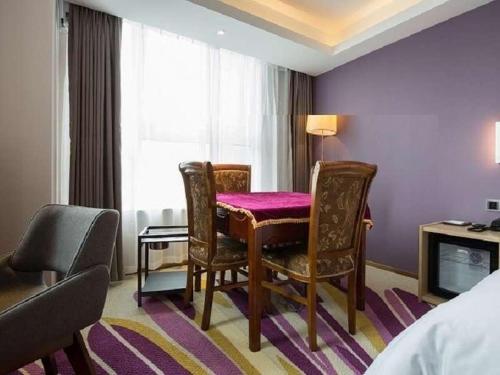 lavande hotel qijiang high speed railway station