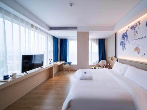 kyriad marvelous hotel heyuan jianji wanda plaza