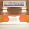 7days premium shijiazhuang east railway station shenghe square branch