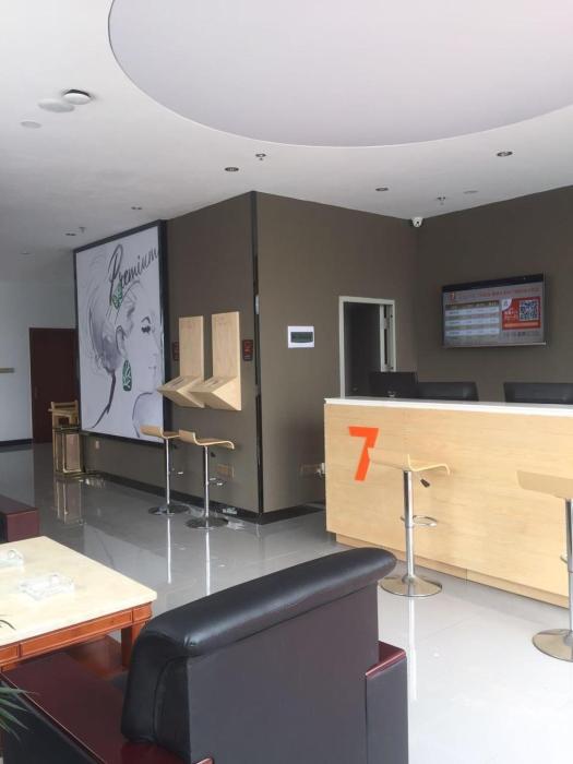 7days premium kunming new asia sports city subway station branch