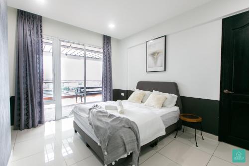 jomstay octagon ipoh suites