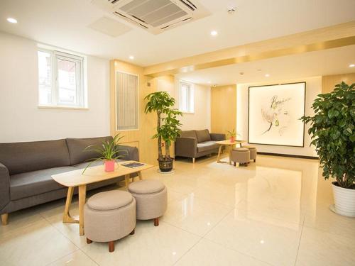 7days premium beijing international trade jinsong subway station branch