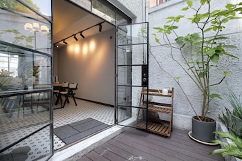 hills boutique guesthouse