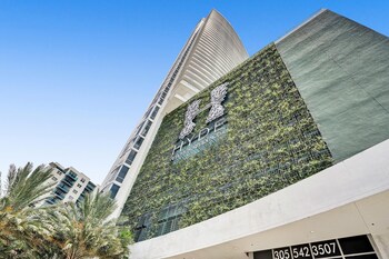 hresort and residences at hollywood beach