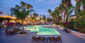 crowne plaza phoenix chandler golf resort by ihg
