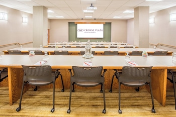 Crowne Plaza Phoenix - Chandler Golf Resort By Ihg,Phoenix>>Chandler,4 star