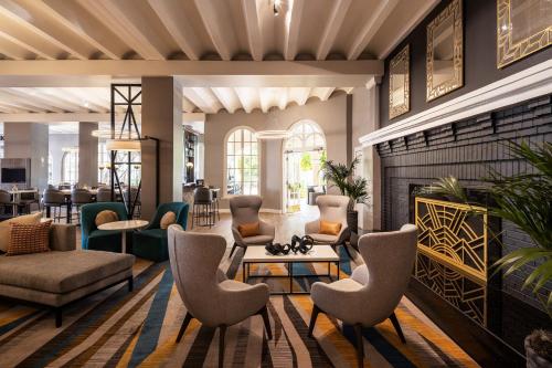 crowne plaza phoenix chandler golf resort by ihg