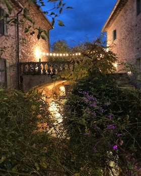 Les Cailloux Dorés,,3 star