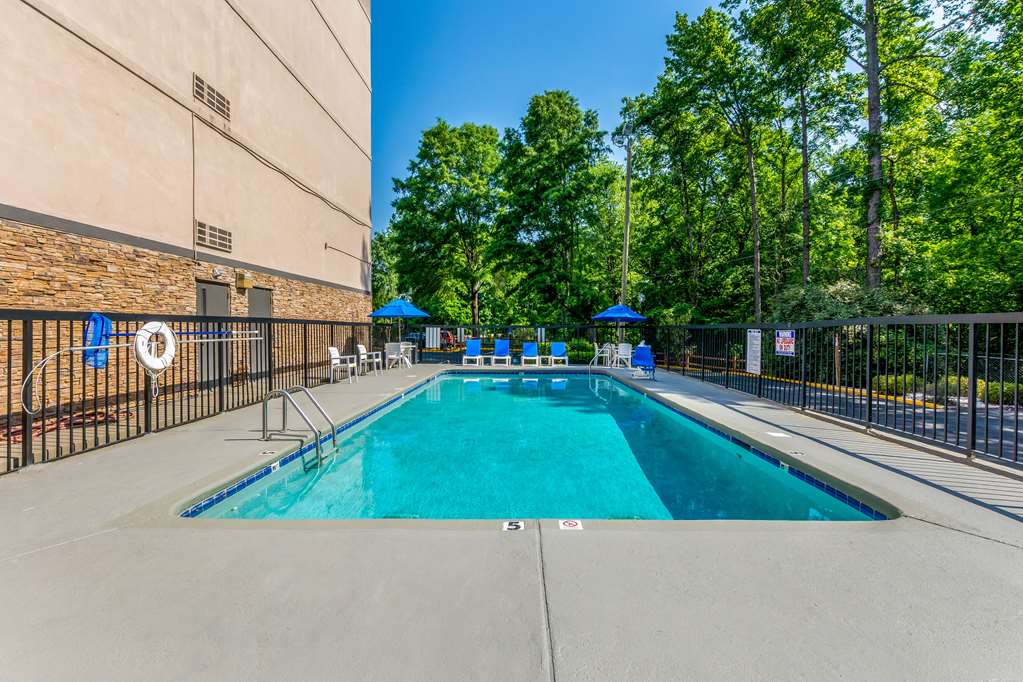 comfort inn charlotte airport uptown