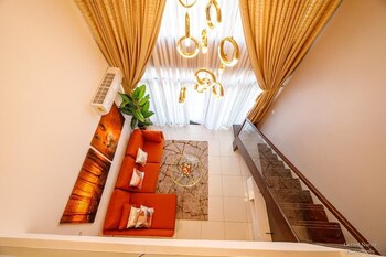 embassy gardens by clifton homes