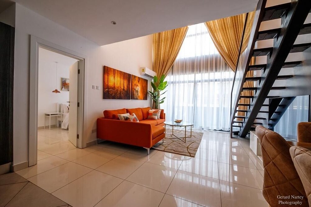 embassy gardens by clifton homes